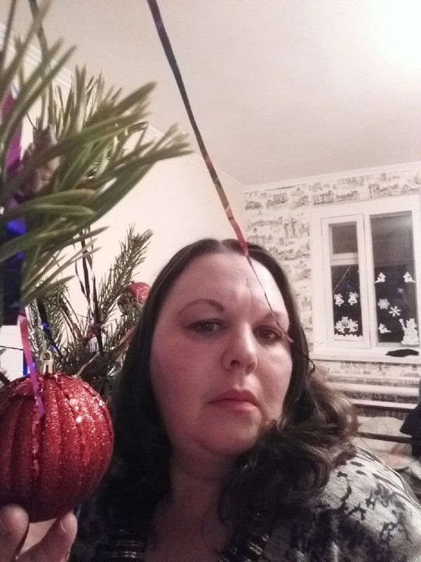 мама с шаром