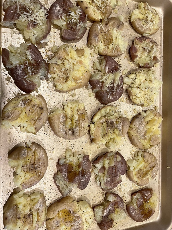 CBA084F6-4EE6-46FD-916D-D2F8E39C76C6