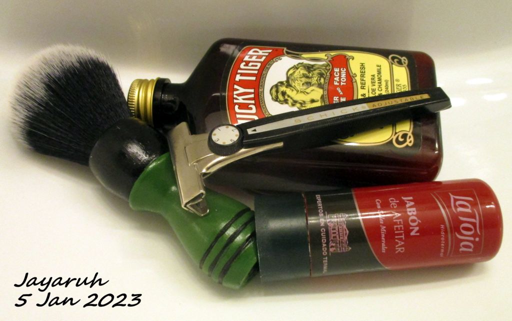 [Image: sos230105.jpg]