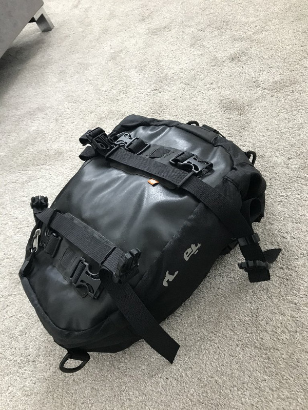 F21C5E0C-6F8F-41CF-BA6D-4BE7288CC825