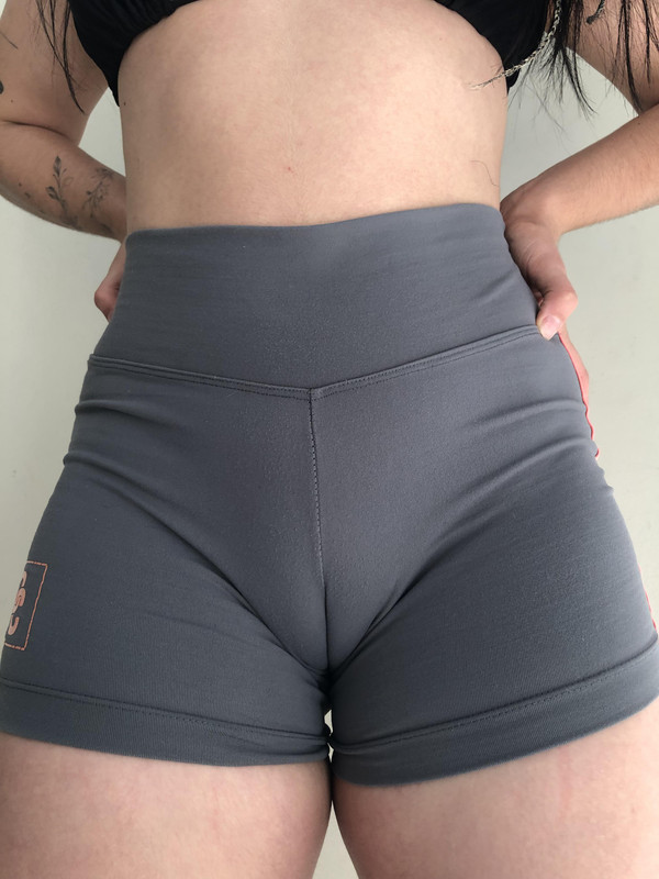 Cameltoe-106