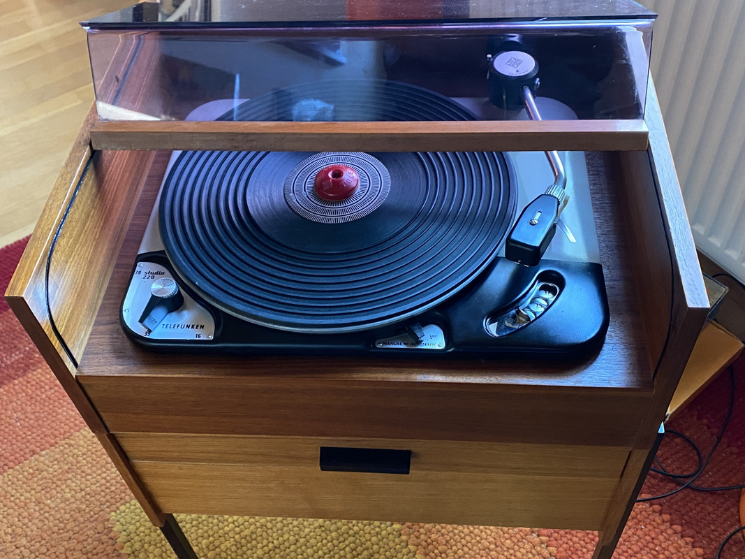 B51F5ACD-4A9A-4522-ACAA-1A49925896D9