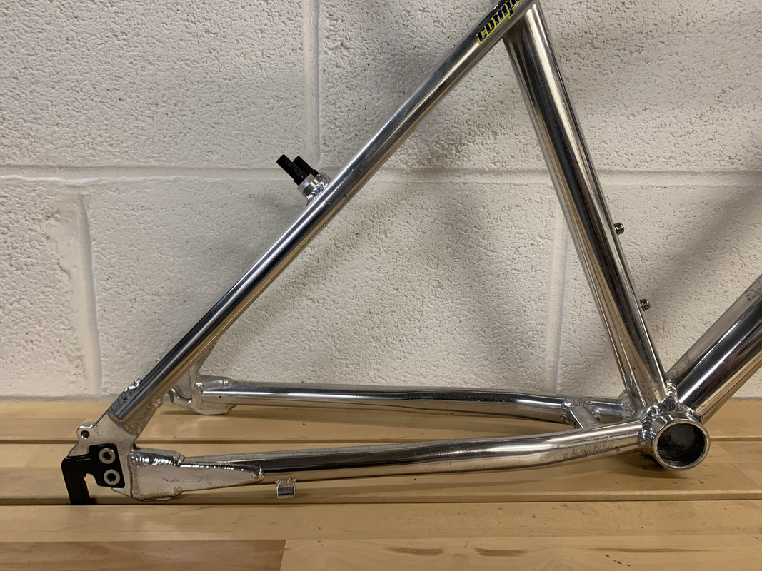 04C69DAB-999F-4958-8A30-66669C1475BB