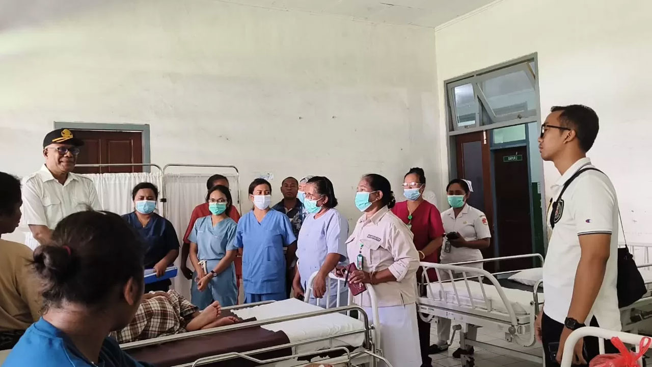 Wabup Sikka Klarifikasi Penelantaran Pasien