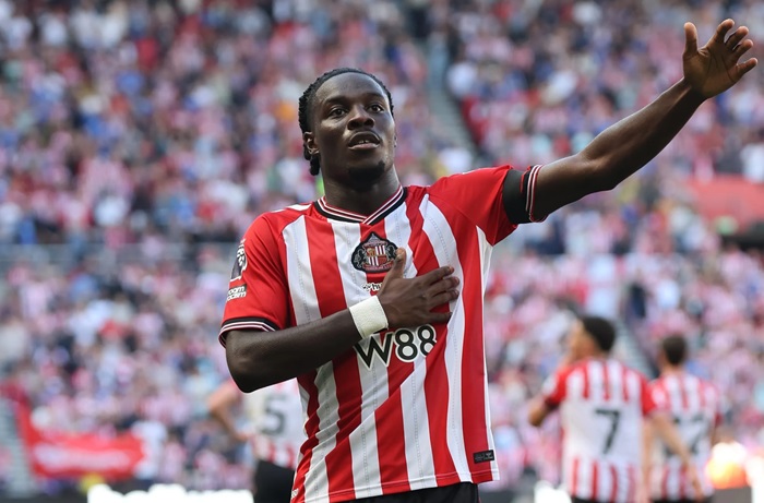 Sunderland AFC vs Huddersfield Town AFC, 01h45 ngày 27/08