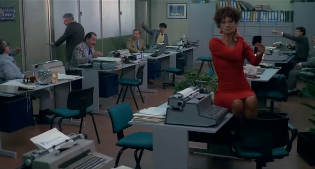 Fantozzi-subisce-ancora-1983-DVDRip-1.pn