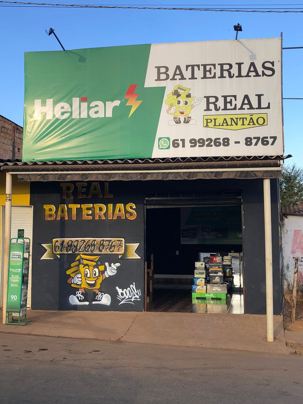 Instalação de bateria automotiva profissional na Real Baterias