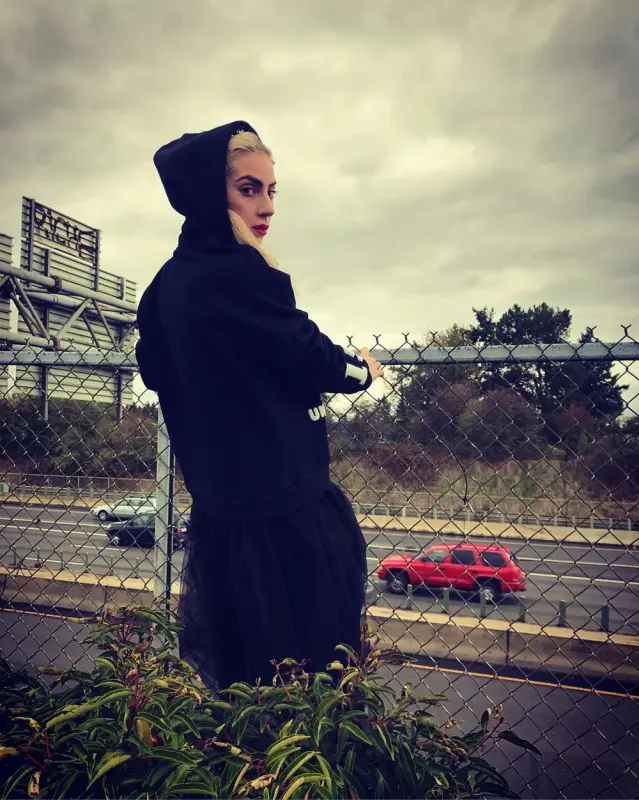10-19-17-Instagram-004.webp