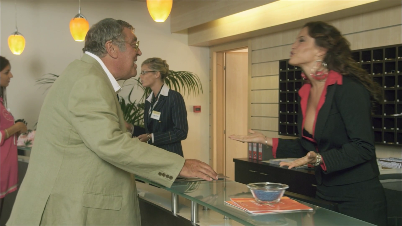 vlcsnap-2024-12-27-22h03m45s212