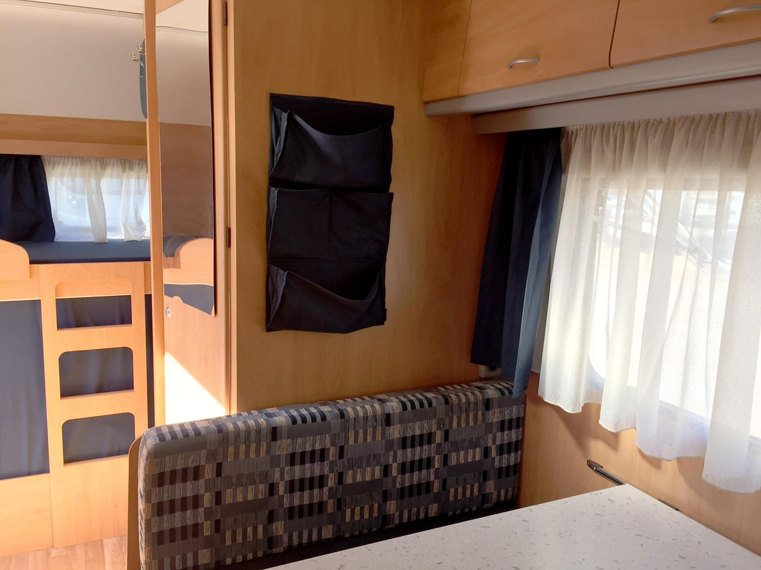 01E12715-3F86-410F-9550-0DCEE21917D5