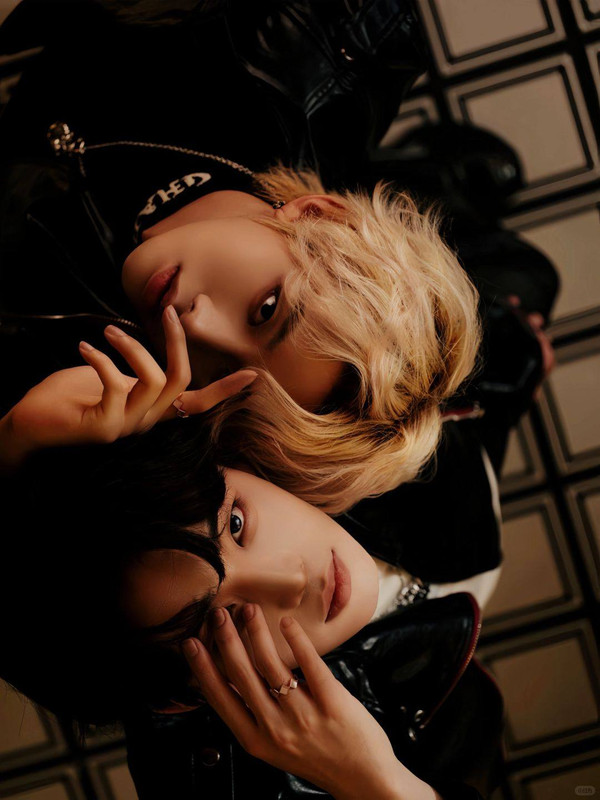 Take-my-hand-take-my-whole-life-too-5