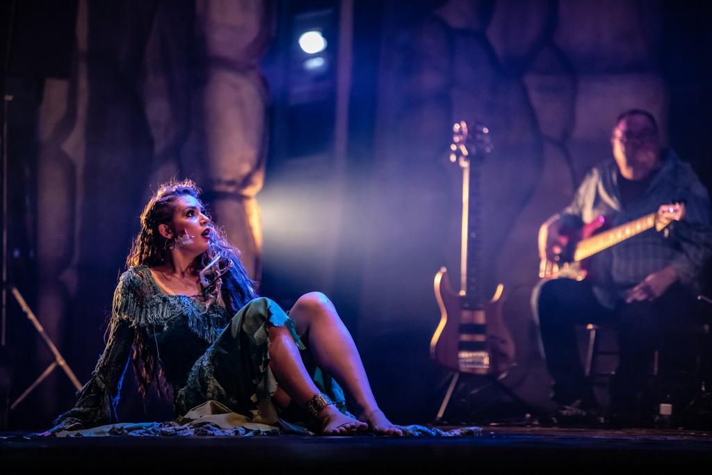Fotos de apresentações - Página 12 06
