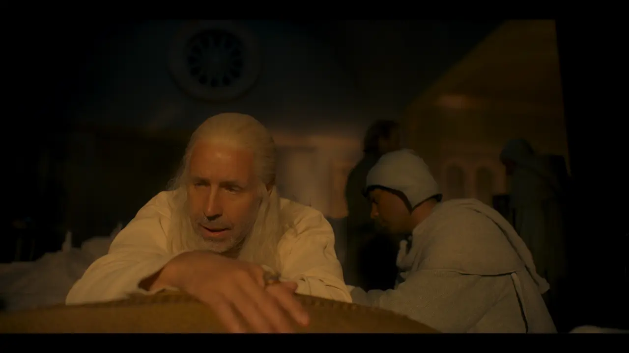 House.of.the.Dragon.S01E01.The.Heirs.of.the.Dragon.2160p.WEBRip.ENG.SUB.ITA.HDR.x265-BlackBit[screen