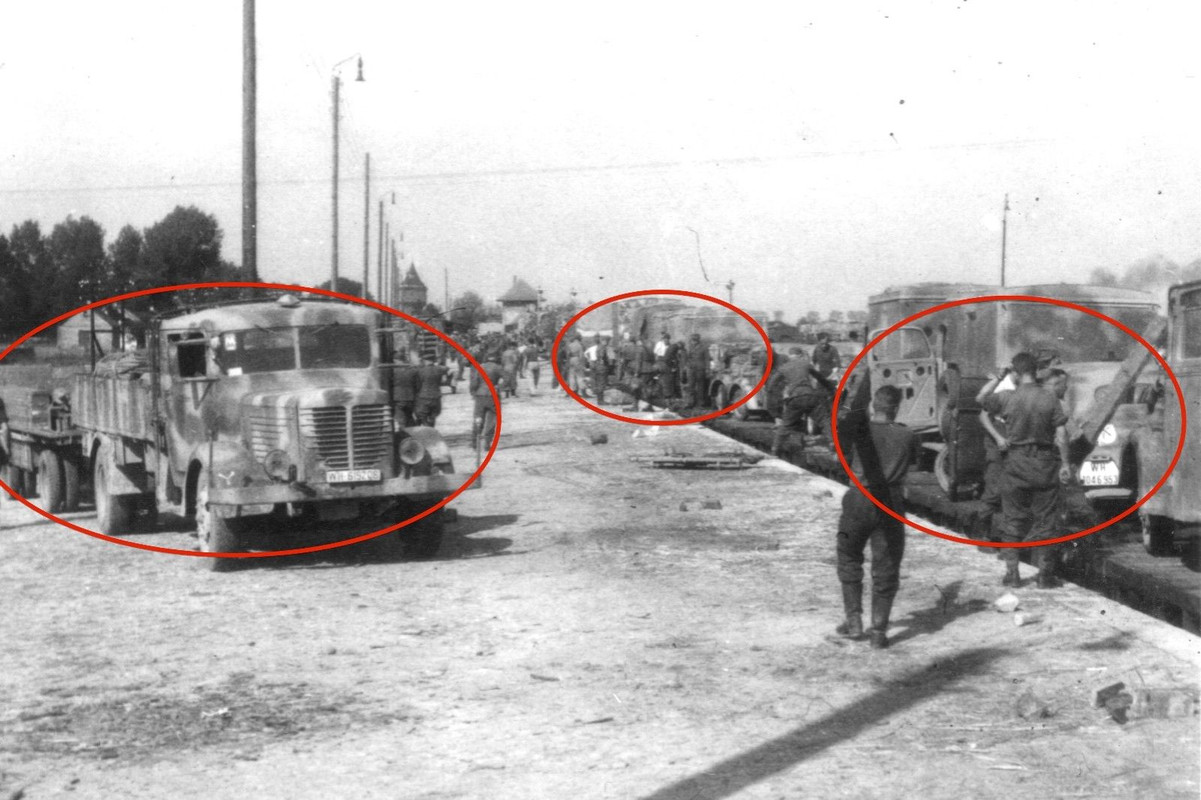 Orig.Fotos LKW 6.PANZER-DIVISION 1944 Russland Sanitätskompanie Camo