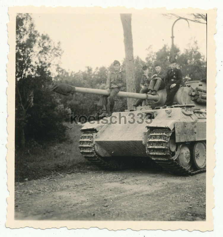 Foto Panther Panzer V Panzermänner auf Kampfwagen Normandie Fran