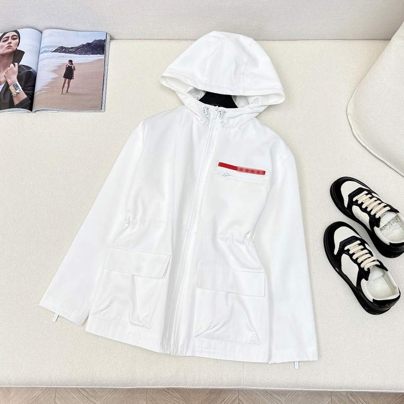 PR – Safaera White