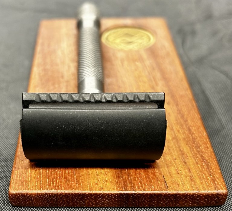 Weber-Razor-2.jpg