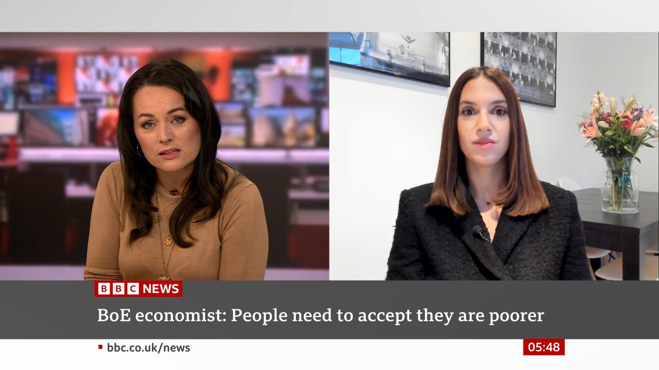 BBC News Valentine_20230426_05000600.ts_snapshot_00.49.31.072
