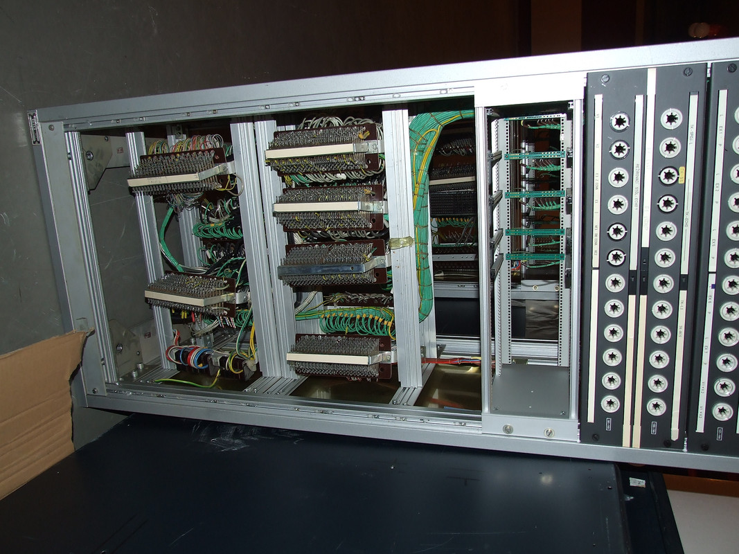 rack inside 1