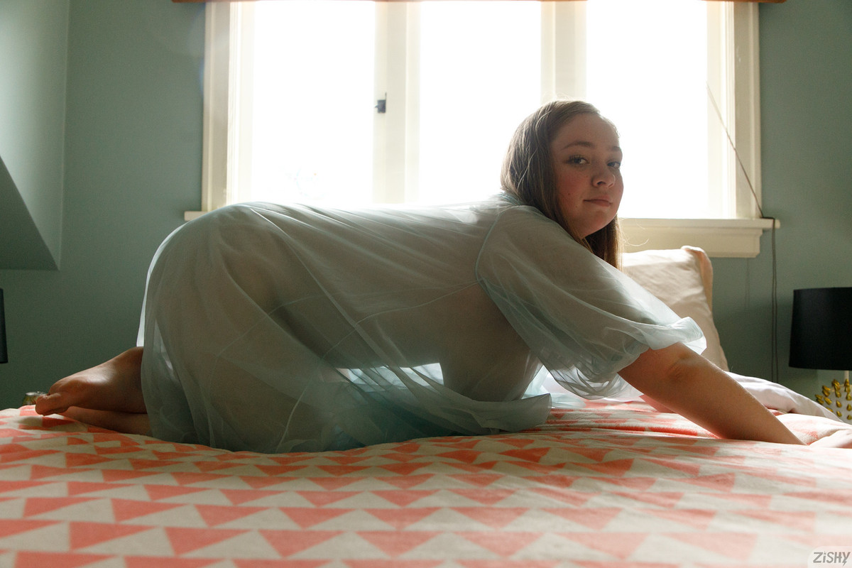 full_012_9417113427121155