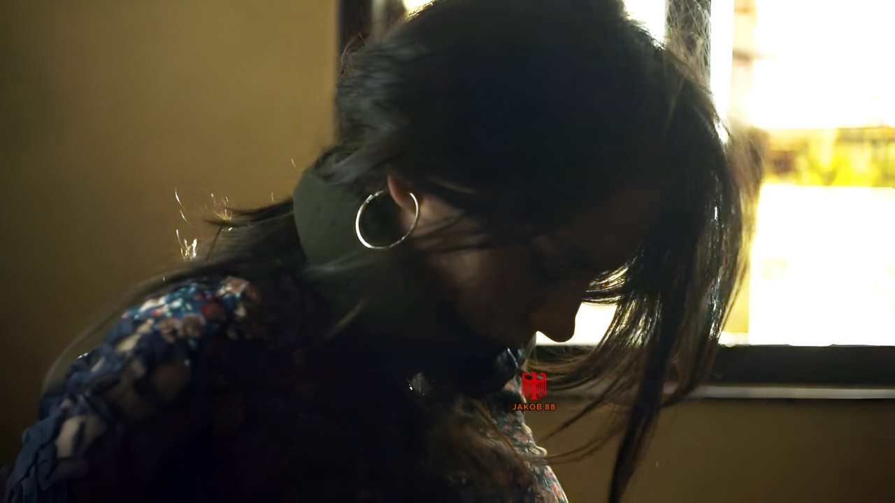 Sevilay Dzhesur 2 - 13 Geboden S01E01