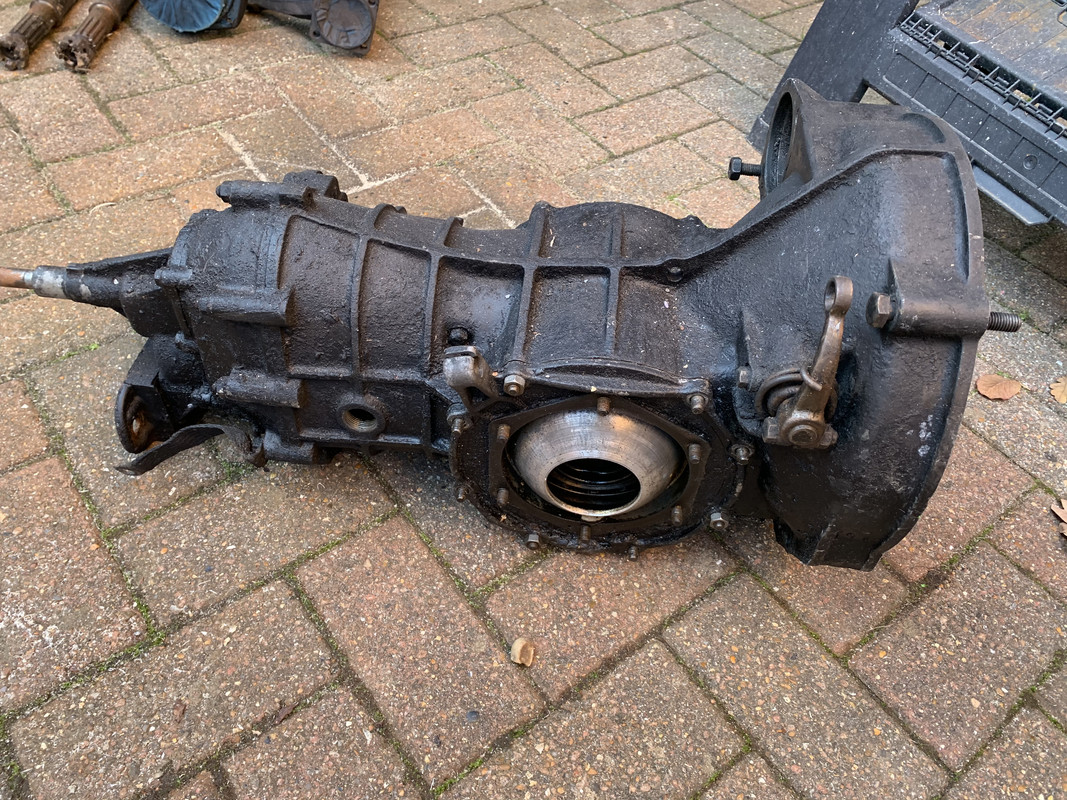 1AE0C477-569A-4AFE-A606-73A4D3318F6F