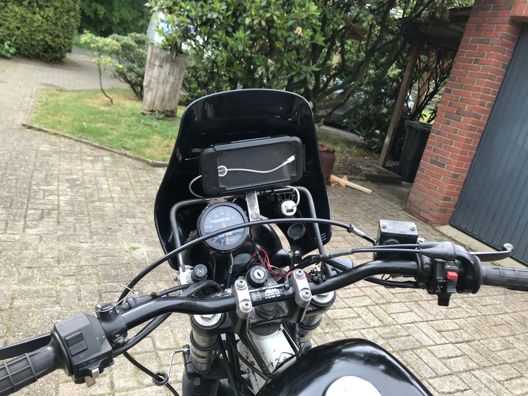 0EFBC372-A127-496D-A8DA-DBA9758ED15B