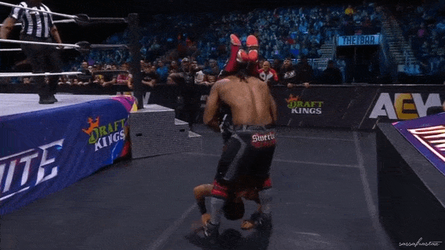 aew_20241113_strickland_v_liorush2