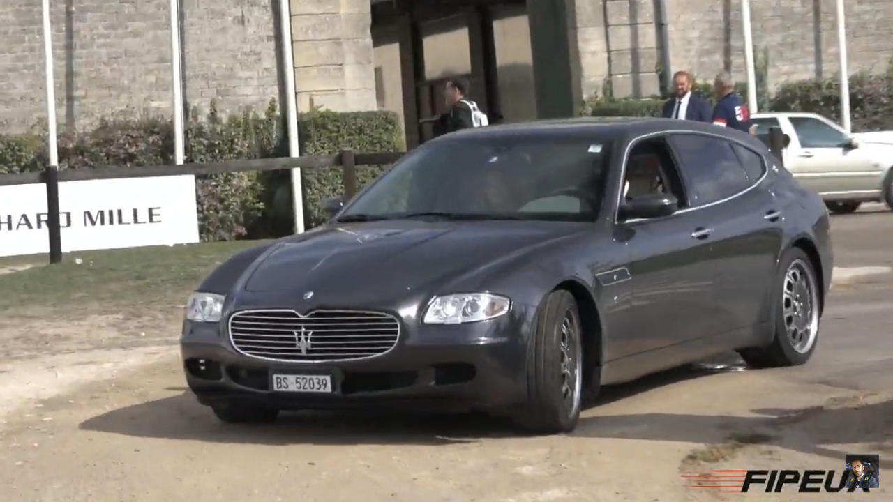 4D70CB06-2E11-41FE-9415-22E9ECBA5F52