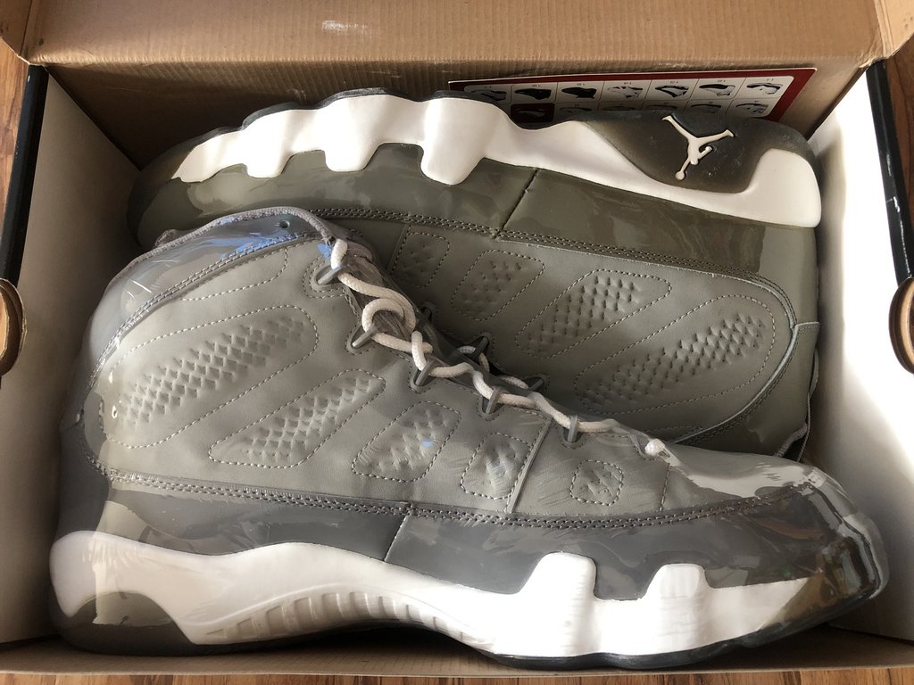 DS 2002 Nike Air Jordan IX 9 Retro Cool Grey 302370-011 sz DS 2002 Nike Air Jordan IX 9 Retro Cool Grey 302370-011 sz