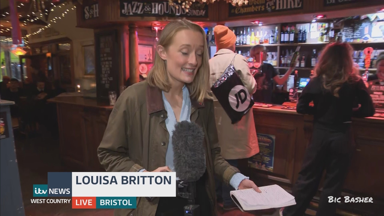 10.30 - 18.00.00 - ITV News West Country. Breaking news and current s....ts_snapshot_11.26.732