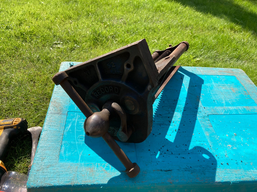 578F90F6-D30D-460E-A4B8-DB8967CFBB3A