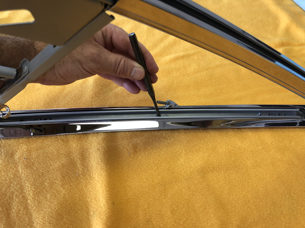 F8B6CCE9-AC06-4A07-BBE7-888F7EB5CE1A