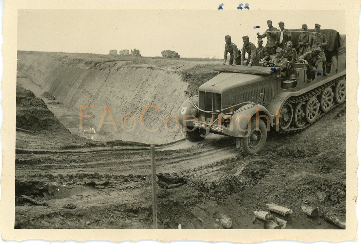 Russland Kämpfe Halbkette Wappen Kennzeichen Vor
