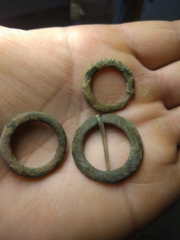 D52CD0E6-9A83-4D5D-84EA-3D6CBE1D6B0D