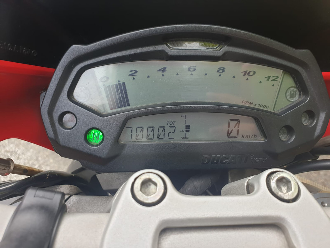 2BFE290E-3986-458A-A5CA-BD824ED7A104