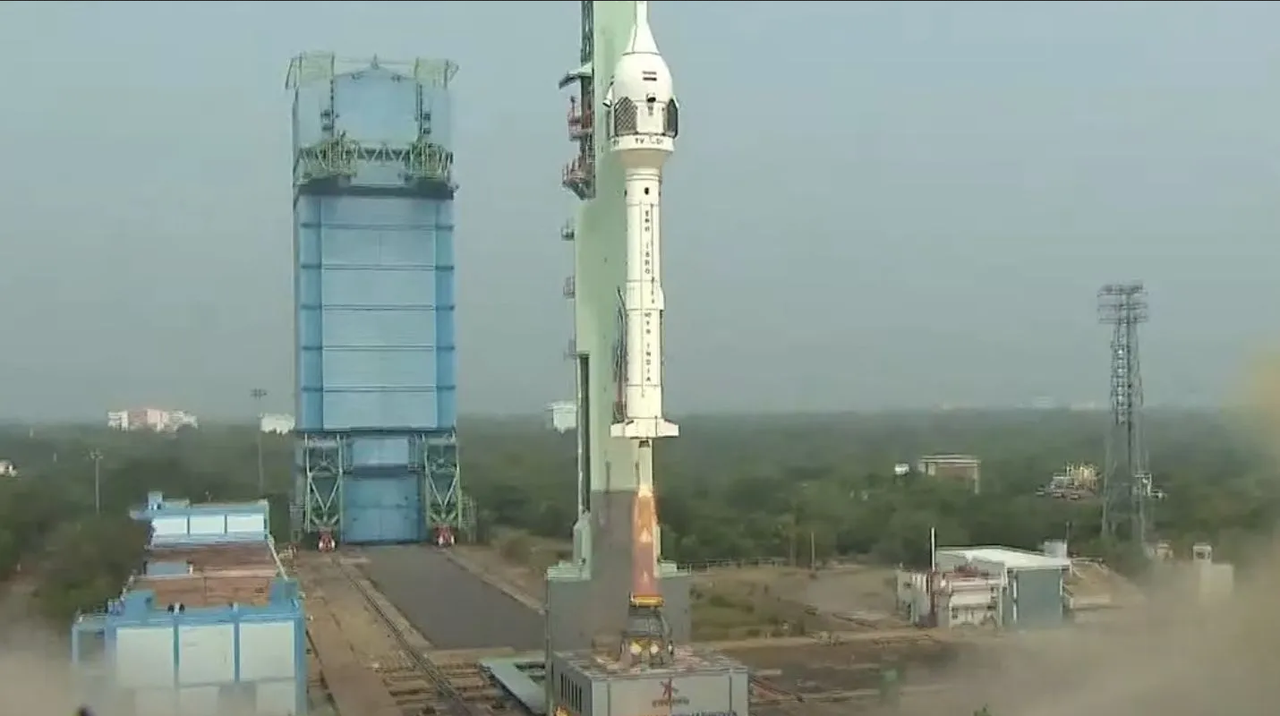 India logra primera misión espacial tripulada con éxito