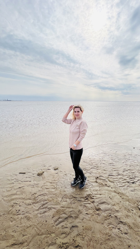 88F66853-E911-4DD2-9247-3EC263AA3B08