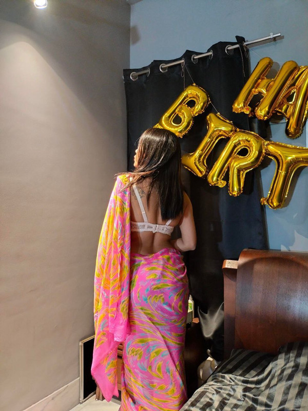 photo_6127477666673182269_y