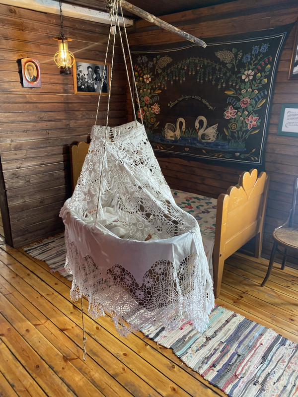 F592B1AC-D2F6-4C93-84A9-C048B2C56E3B