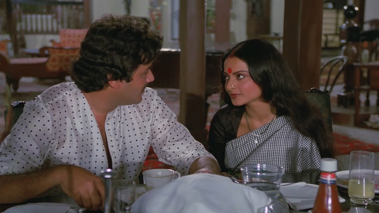 Baseraa 1981 WebRip [Hindi] 480p 720p ESub Screenshot