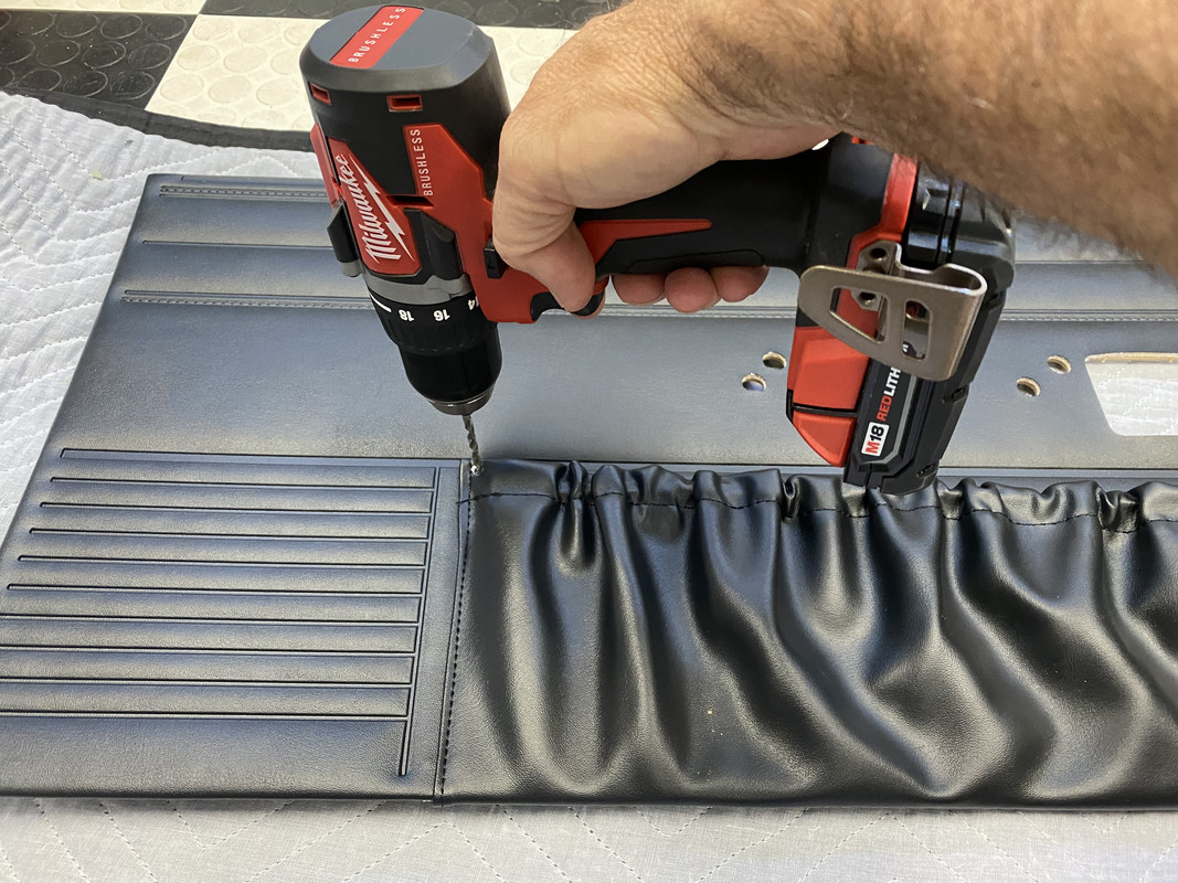 FBF814EF-FA8D-4083-A13B-DDB5978B068F