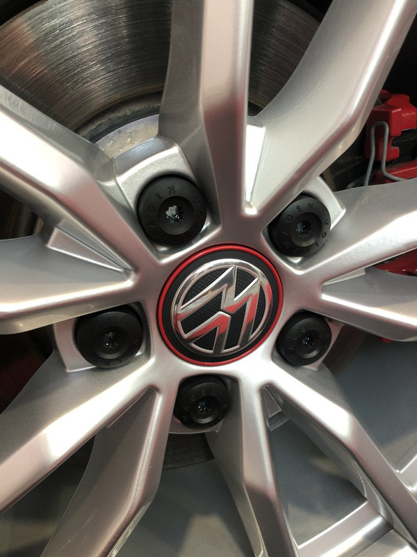 4B9C600C-3058-4524-A0FF-D3C7AB116316