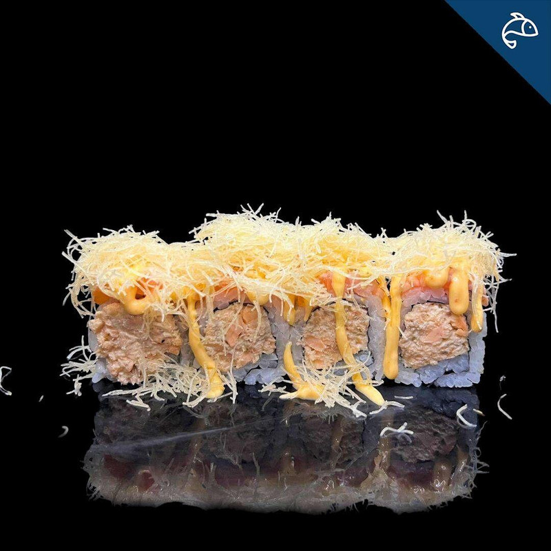 Uramaki spicy miura roll