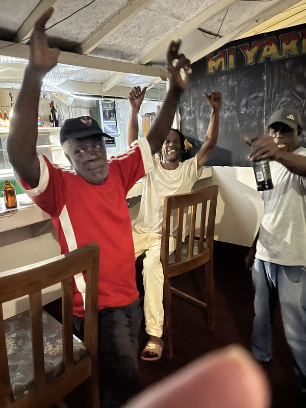 A64D31EF-9F27-4015-919B-25D717182BD9