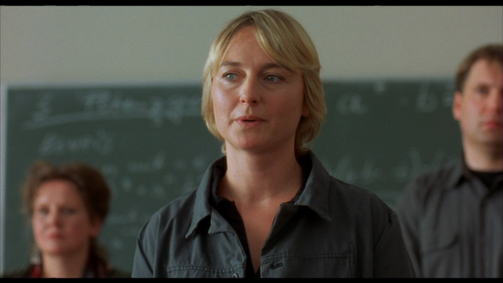 vlcsnap-2018-03-19-21h42m01s291