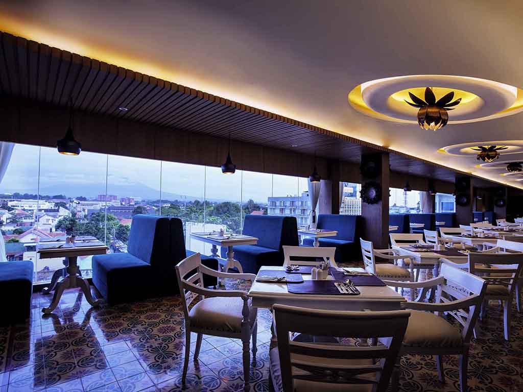 Restoran di Grand Mercure Yogyakarta Adi Sucipto
