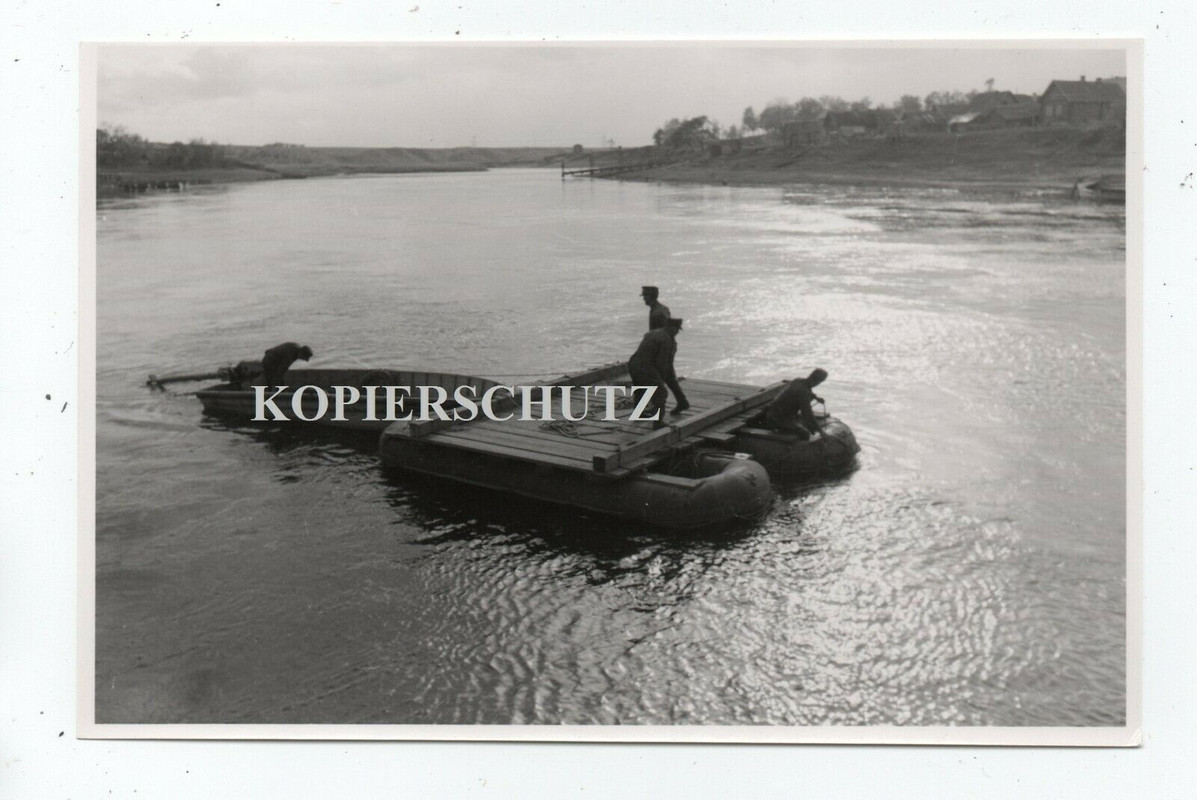 Russland 44 Orscha Dnjepr Kameraden Schiff Boot Floß Schlauchboot Sturmboot