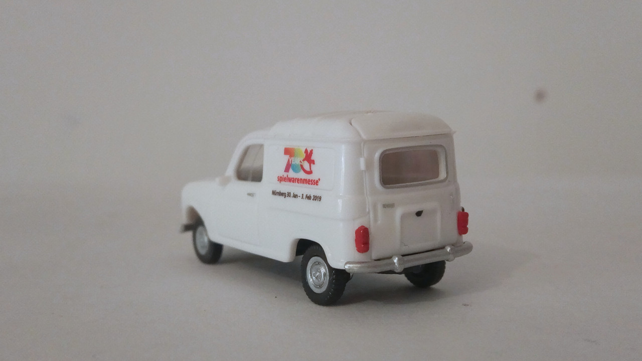 Mach (8979)
