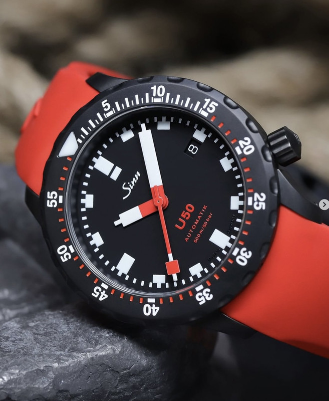 FC85B55D-681D-4043-B899-1C6636CE6E1C